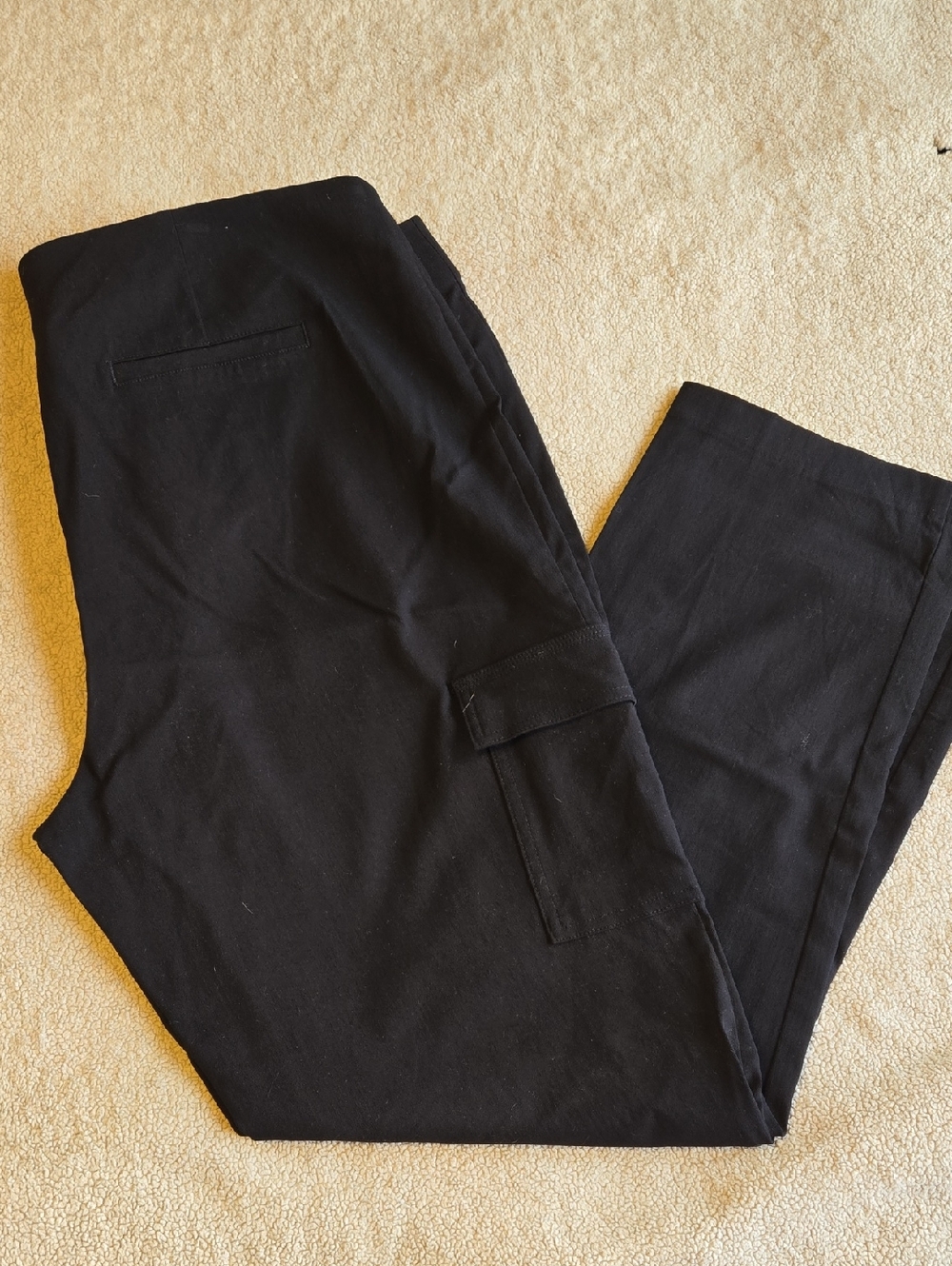 Maurices Black Capris with Side Pocket Detail
